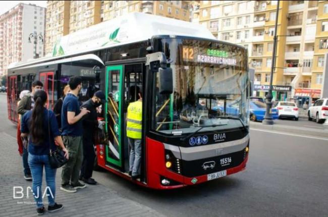 Bakıda sərnişin axını 40 faiz azalıb -