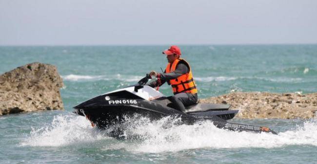 Dənizdə batma təhlükəsi ilə üzləşənlər xilas edildi