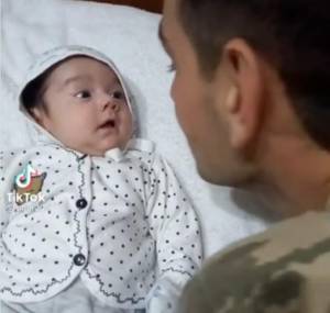 Tərxis olunan əsgərin övladı ilə VİDEOSU izləmə REKORDU QIRDI Xəbər şəkili