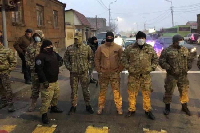 Paşinyan ermənilərdən qaçıb Moskvaya getdi -