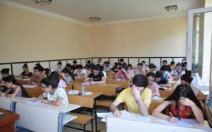 Bu g&uuml;n V-IX siniflərdə ənənəvi tədris qismən bərpa olunur Xəbər şəkili
