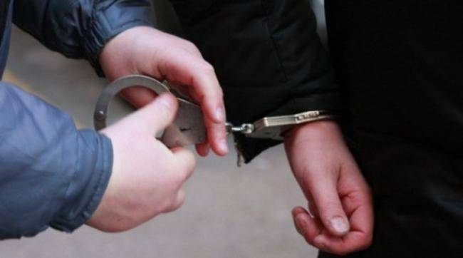 Azərbaycanda vəzifəli şəxs həbs olundu -