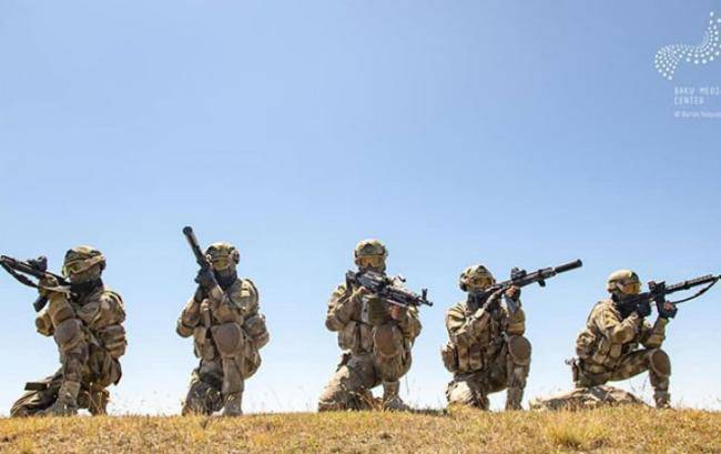 Ağdam istiqamətində itki verən düşmən geri çəkildi