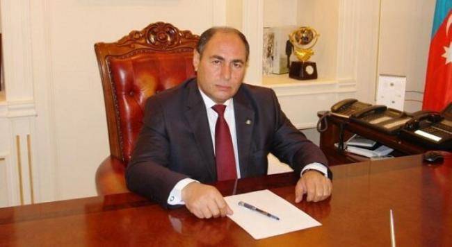 İcra başçısı karantində oğluna TOY ÇALDIRDI -