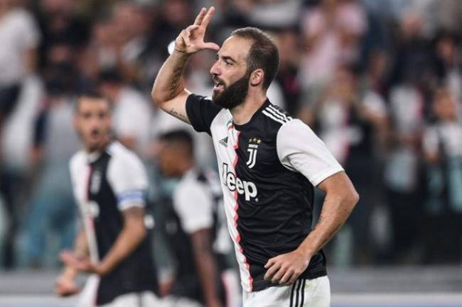 Yuventus" "Milan"la oyuna ciddi itkilərlə çıxacaq