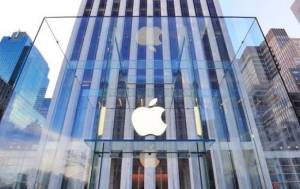 “Apple” 180 milyard dollar itirdi Xəbər şəkili