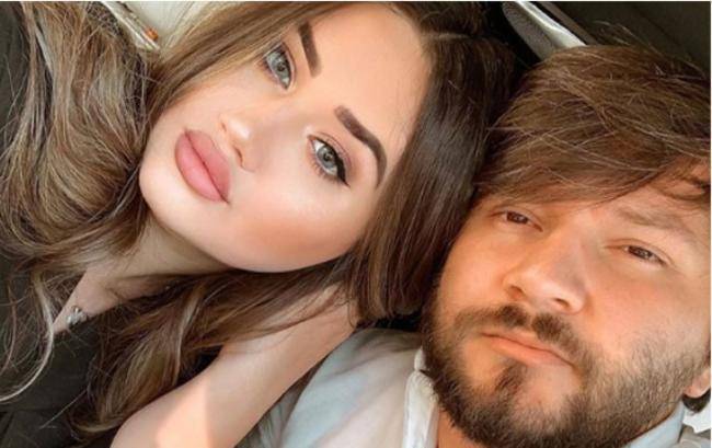 400 minlik toyu ilə gündəmə gələn cütlük boşanır -