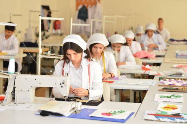 Peşə təhsili pilləsi üzrə müəllimlərin işə qəbuluna başlanılır