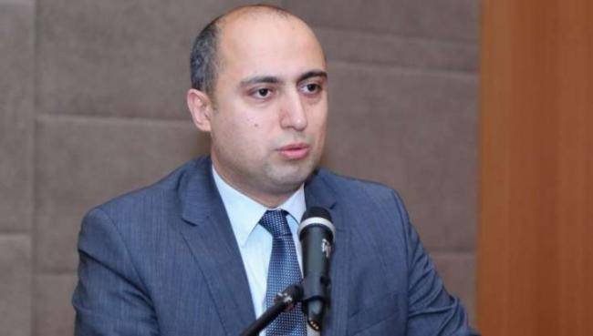 Yeni Təhsil naziri təyin olunan Emin Əmrullayev kimdir? -
