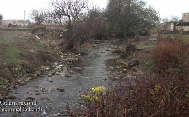 Bu da viran qoyulmuş Ağdamın &Ccedil;uxurməhlə kəndi - 
