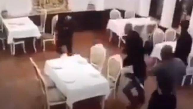 Azərbaycanlılara məxsus restorana hücum -