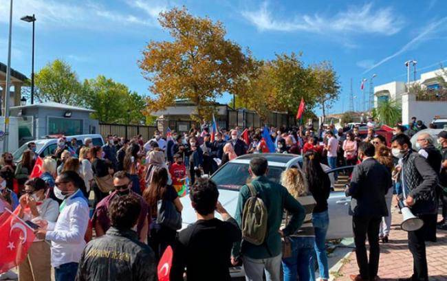 Ankarada Gəncə terroruna etiraz olaraq avtoyürüş keçirildi -