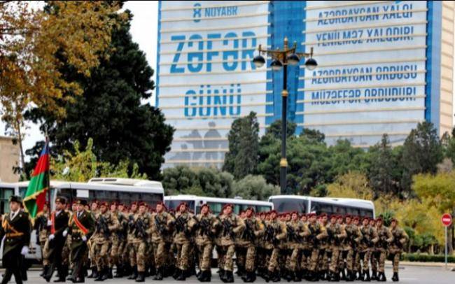 Bakıda Zəfər paradı keçirilir -