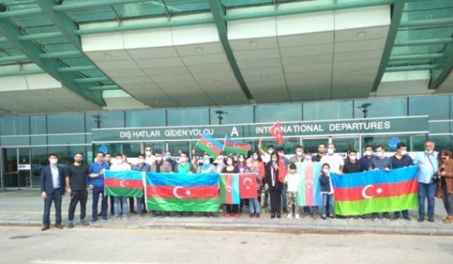 Türkiyədə çalışan 45 həkim Azərbaycana qayıtdı