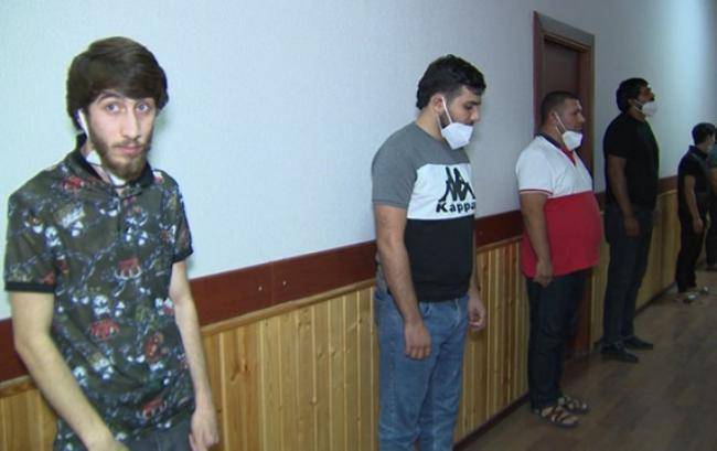 Bu dönərxana və kafe gizli işləyirmiş