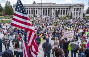 Washingtonda insanlar koronavirusa yoluxmaq üçün yığıncaqlar təşkil edirlər Xəbər şəkili