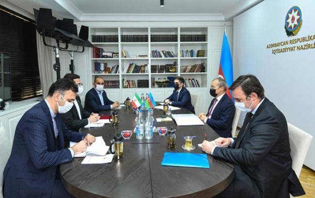 Mikayıl Cabbarov İran səfiri ilə görüşdü -