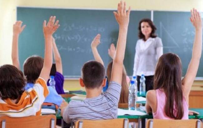 Şagirdlər bu qaydada dərsə gedəcək: Nazir açıqladı