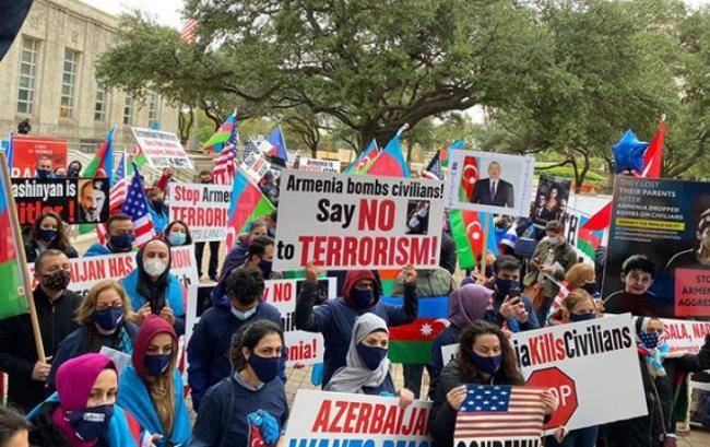 ABŞ-ın daha bir şəhərində erməni terroruna etiraz - 