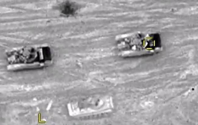 Düşmənin atəş mövqeyinə çıxardığı zirehli texnikaları məhv edildi -