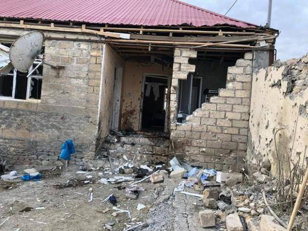 Naftalanda bir ailənin beş üzvünün öldüyü evdən qandonduran -