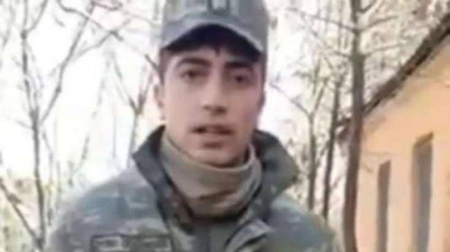 Əsgər maaşını şəhid ailələrinə bağışladı -