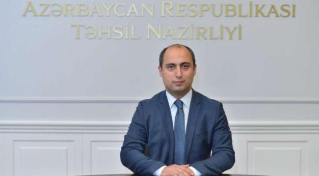 Yeni Təhsil naziri Emin Əmrullayevdən m&uuml;əllimlərlə bağlı