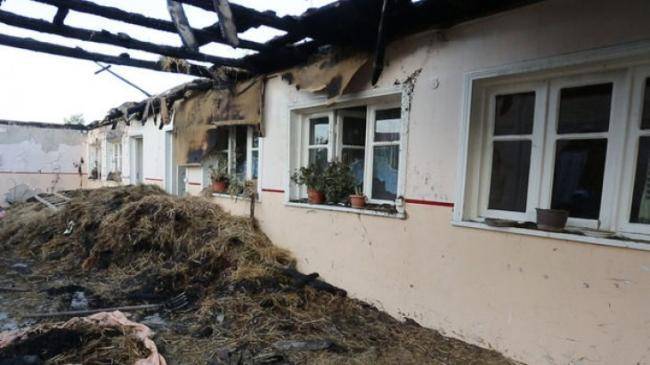 Kəndə “od qoyan” naməlum şəxslər peyda olub -