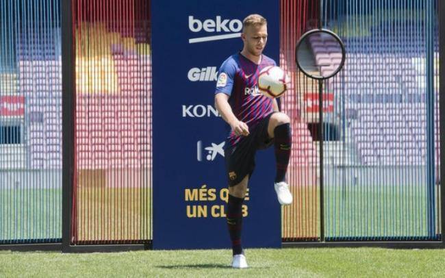 "Yuventus"dan 82 milyonluq transfer