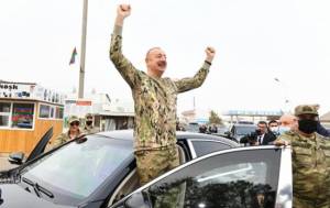 Ali Baş Komandan qələbəni xalqın içində qeyd etdi -