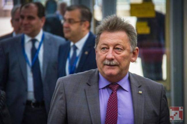 Ukrayna Belarusdakı səfirini geri çağırdı