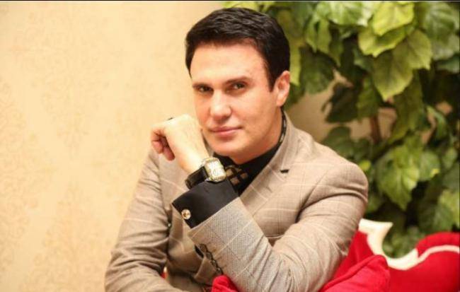 "Nadirin soyuducusu hər zaman doludur.