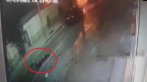 Bakıda gəncin öldüyü "Range Rover" qəzasının baş vermə anı - VİDEO