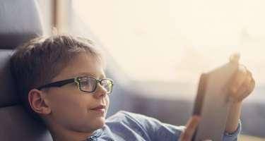 Bu uşaqlar mütləq eynək taxmalıdır