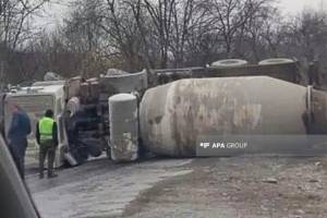 Ağdərədə betonqarışdıran maşın aşıb, sürücü ölüb Xəbər şəkili
