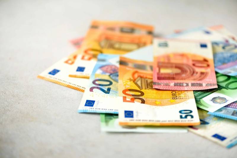 Azərbaycan Mərkəzi Bankının valyuta məzənnələri (30.10.2025)