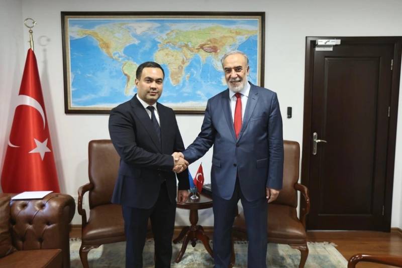 Türkiyə ilə Özbəkistan arasında miqrasiya sahəsində əməkdaşlıq müzakirə edilib