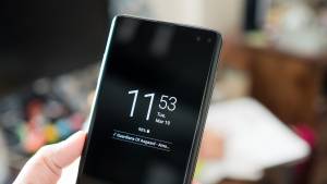 Android 17-də "Min Modu": Always on Display Xüsusiyyəti Interaktiv Proqram Sahəsinə Çevrilir Xəbər şəkili