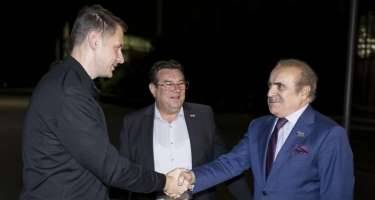 Rumıniya Parlamenti Senatının sədri Bakıya gəldi