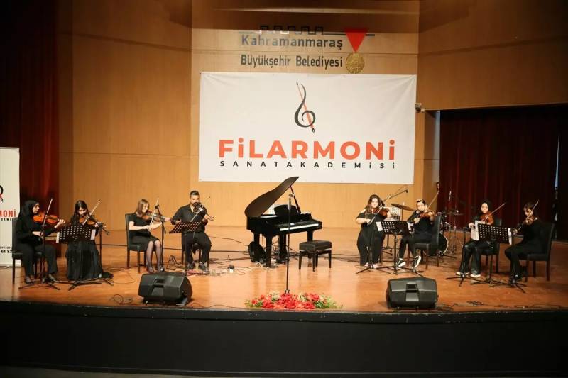 Kahramanmaraşda Filarmoniya İncəsənət Akademiyası Tələbələrinin Sənət Günü