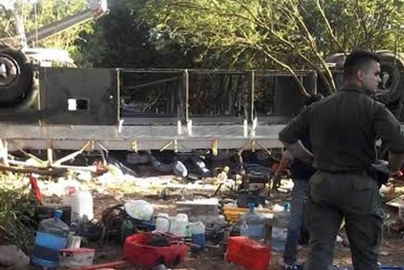 Argentinada avtobus körpüdən aşıb, azı 9 nəfər ölüb