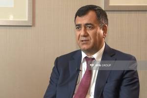 Deputat dövlət xidmətlərinə görə rüsumla yanaşı əlavə haqqın alınmasını düzgün saymır Xəbər şəkili
