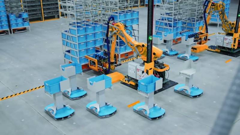 Amazon işçi qüvvəsini azaltmaq üçün süni intellektdən və robotlardan necə istifadə edir?