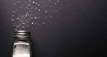 Həddindən artıq duz istehlakı piylənmə riskini artıra bilər