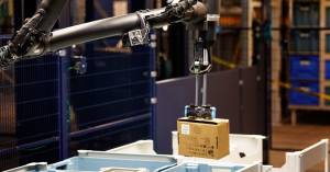 Amazonun Yeni Robotları: İşçilərin Əvəzlənməsi İddialarına Qarşı Rəsmi Açıqlama Xəbər şəkili