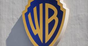 Əyləncə nəhəngi Warner Bros. Discovery satılır: Netflix, Amazon və Apple şirkətlə maraqlanır Xəbər şəkili