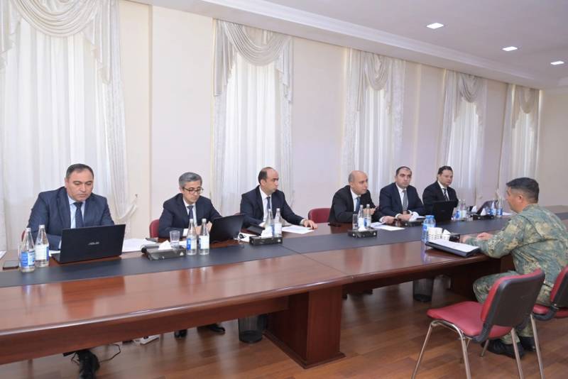 Elm və təhsil naziri Salyanda vətəndaş qəbulu keçirib