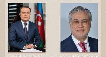 Bayramov pakistanlı həmkarı ilə danışdı