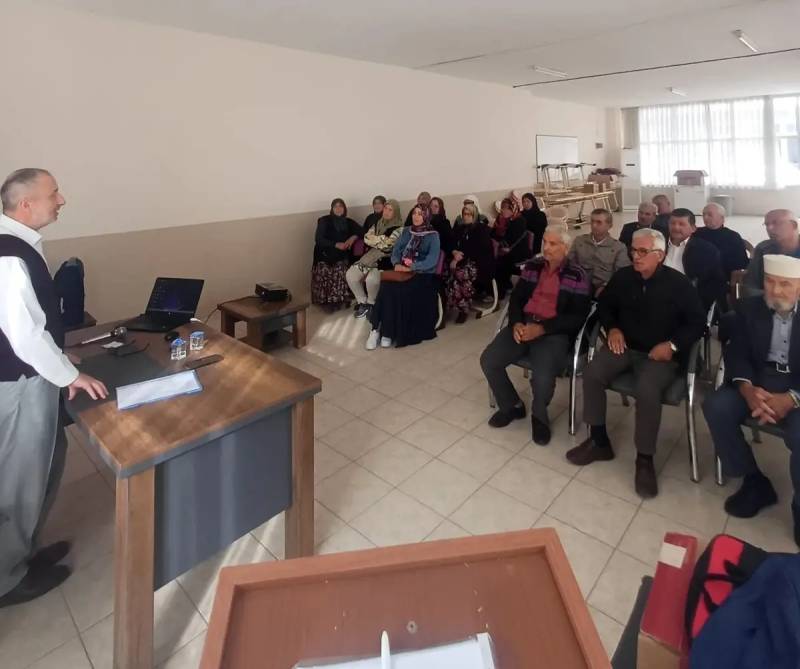 Muğlanın Ortaca Rayonunda Ümrə Zəvvarları Üçün Xüsusi Təlim Seminarı Təşkil Olundu