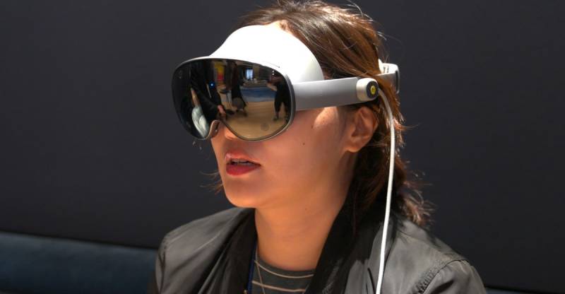 Samsung Galaxy XR Qulaqlığı: Apple Vision Pro-dan Niyə Daha Ucuz Alternativ Sayılır və Satışa Nə Zaman Çıxır?